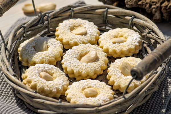 Eierlikör Ringe aus dem Buch PRIMA PLÄTZCHEN