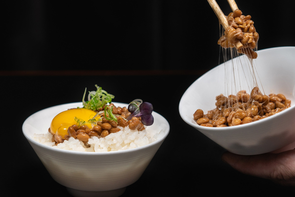 Natto - ein traditionelles japanisches Gericht, ideal als Detox-Begleiter