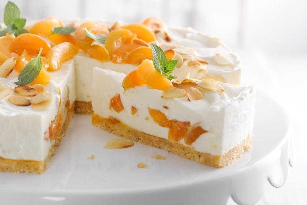 Philadelphia Mandel-Marillen-Torte Philadelphia Mandel-Marillen-Torte
