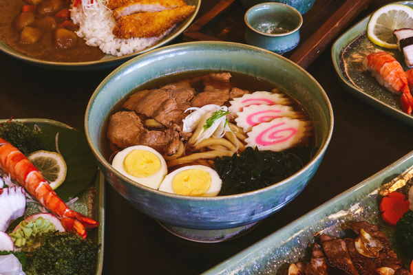 Pho Bo - die vietnamesische Rindsuppe für Herz und Bauch