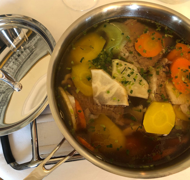 Tafelspitz mit Schnittlauchsauce und Apfelkren | Beauty.at