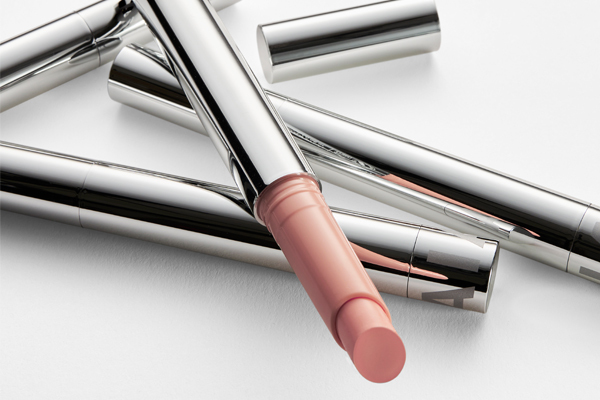 Cushion Glaze sorgt für einen natürlichen aufgepolsterten Effekt