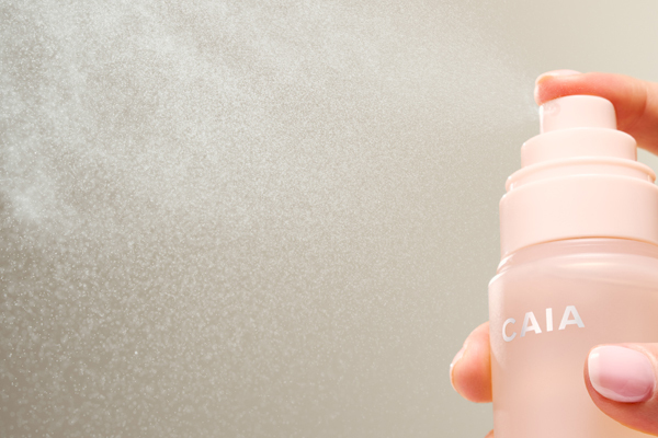 That Dewy Look Spray sorgt für den typischen Swedish Glow