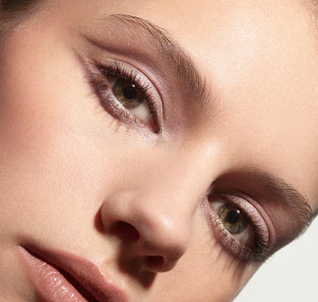 Coco Mademoiselle Makeup Collection schenkt den Luxus, sich  nicht festlegen zu müssen