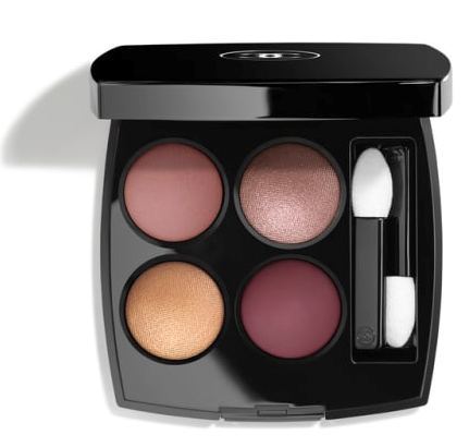 Kombinieren Sie Noir Allure Mascara mit Intensité, einer exklusiven Kreation von Les 4 Ombres - eine Lidschatten-Palette mit vier natürlichen, satinierten Farbtönen Kombinieren Sie Noir Allure Mascara mit Intensité, einer exklusiven Kreation von Les 4 Ombres - eine Lidschatten-Palette mit vier natürlichen, satinierten Farbtönen