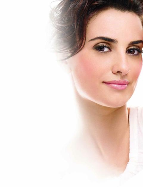 Penelope Cruz für L'Oreal Mineral Makeup