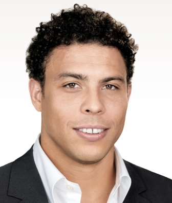 Fussball-Star Ronaldo vertraut auf Crescina Fussball-Star Ronaldo vertraut auf Crescina