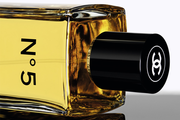 CHANEL N°5 Eau de Toilette  Re-Edition in neuem Flakon