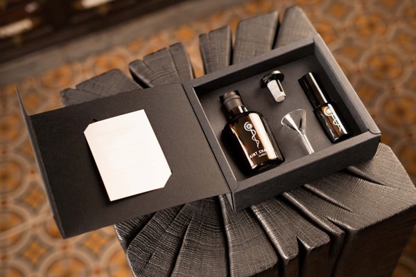 Saint charles apothecary parfum box