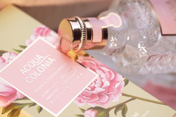 Acqua Colonia Peony &amp; Sandalwood - Im Mittelpunkt dieser femininen Komposition steht die &quot;Königin der Blumen&quot;, die Pfingstrose.