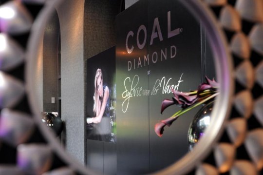 Coal Diamond - Sylvie van der Vaart