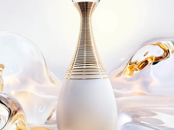 J´adore Parfum d´eau von Dior. Das erste wasserbasierte und alkoholfreie Parfum von Dior
