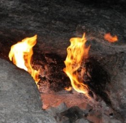 Die ewigen Feuer von Chimaera Die ewigen Feuer von Chimaera