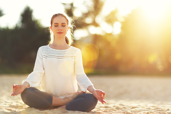 Das innere Strahlen ist ein Nebenprodukt von Yoga