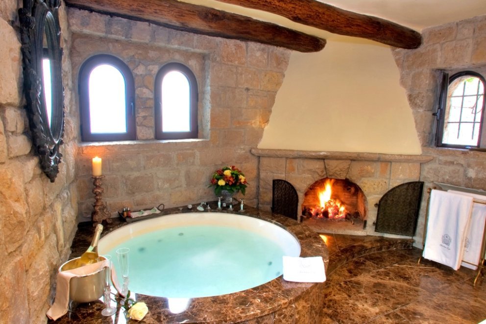 Chateau Eza - Jacuzzi Room Chateau Eza - Jacuzzi Room