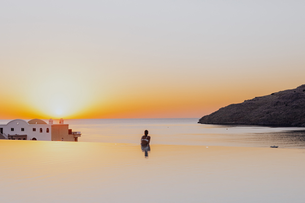 Der Infinity Pool des Lindos Grand Resort &amp; Spa