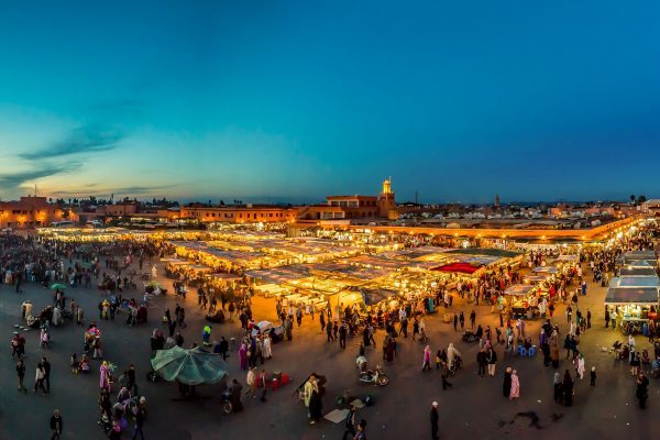 Djemaa-al-Fna, der zentrale Marktplatz Marrakeschs