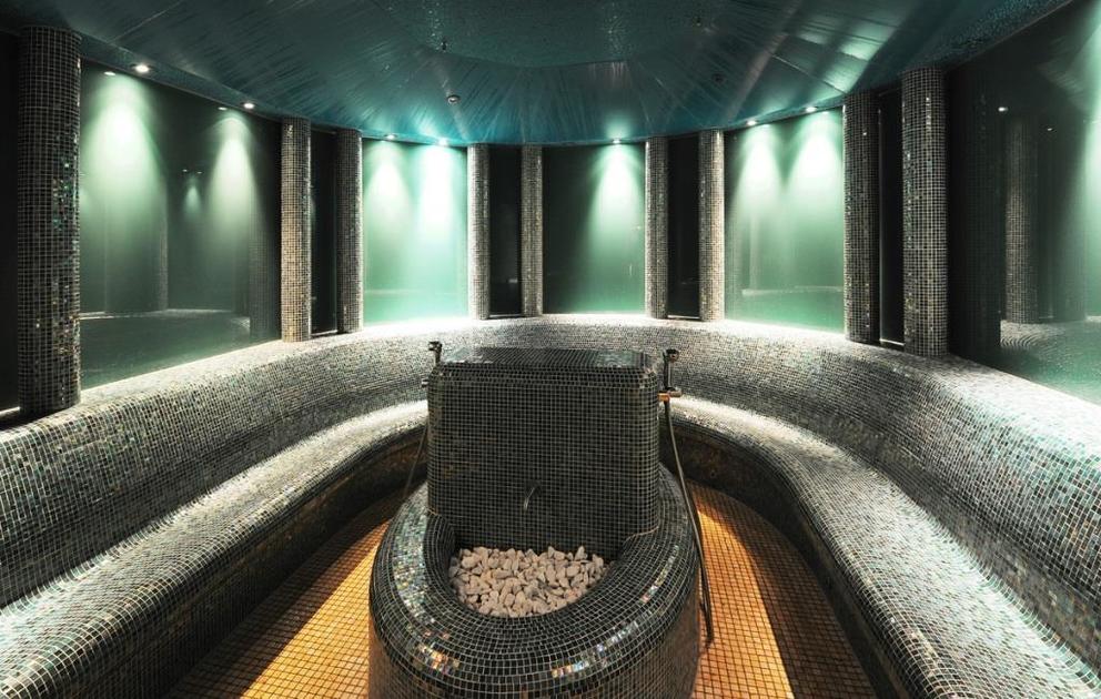 Spa Bereich - Grand Hotel Lienz Spa Bereich - Grand Hotel Lienz