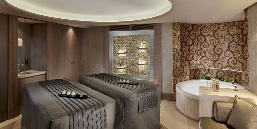 Arany Spa Suite