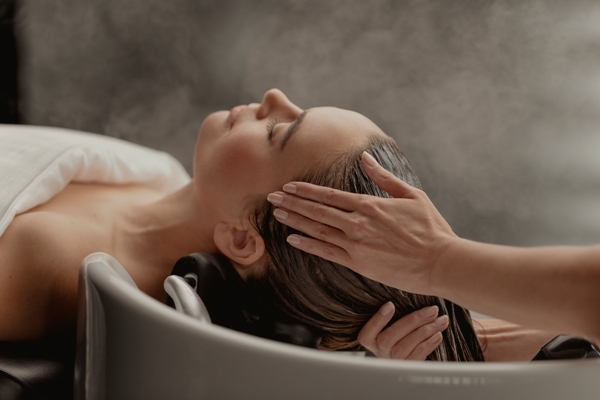Ein Haarpflege-Ritual, das für totales Wohlbefinden sorgt