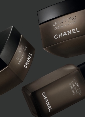 LE LIFT PRO zur Wiederherstellung von Konturen, Proportionen und Volumen des Gesichts LE LIFT PRO zur Wiederherstellung von Konturen, Proportionen und Volumen des Gesichts