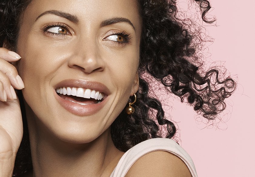 Clarins Beauté Eclair für Ausstrahlung mit Soforteffekt. Clarins Beauté Eclair für Ausstrahlung mit Soforteffekt.