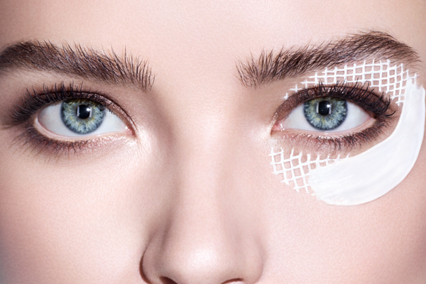 Zarte Bandagen, die straffen: Replasty Age Recovery Eye Repairing Night Care