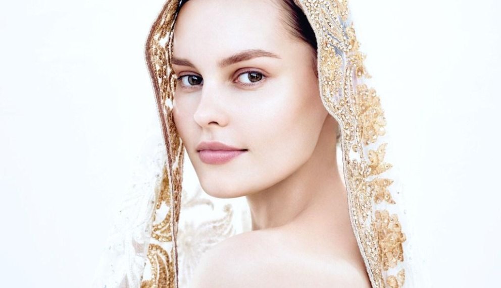 Aveda Tulsara Aveda Tulsara