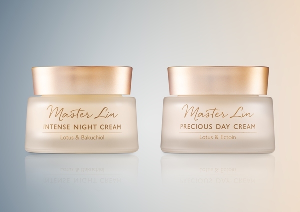 . Mit Lotus Intense leitet Master Lin in der Naturkosmetik eine neue Ära in Sachen Better Aging ein. . Mit Lotus Intense leitet Master Lin in der Naturkosmetik eine neue Ära in Sachen Better Aging ein.