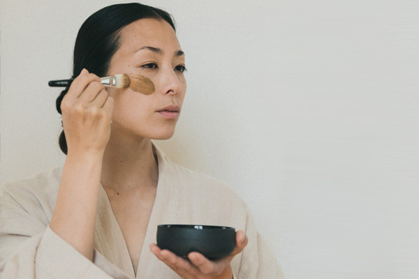 Masken gelten in Japan als Ritual der Balance