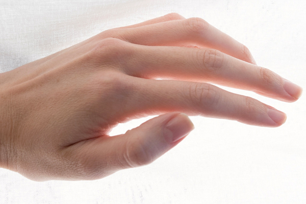 Die Nagelhaut ist die schützende Versiegelung des Nagels Die Nagelhaut ist die schützende Versiegelung des Nagels