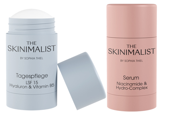The Skinimalist by Sophia Thiel ist nicht nur bedürfnisorientiert, nachhaltig und kompromisslos, sondern auch perfekt für Reisende The Skinimalist by Sophia Thiel ist nicht nur bedürfnisorientiert, nachhaltig und kompromisslos, sondern auch perfekt für Reisende