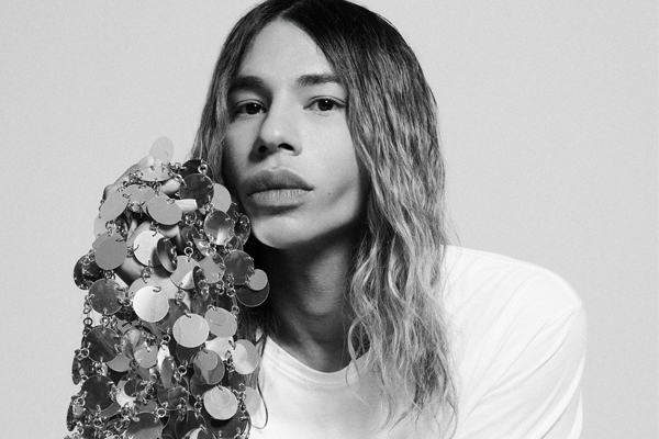 Olivier Rousteing bei der offiziellen Ankündigung