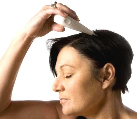 Kräftiges Haar und reduzierter Haarausfall durch regelmässige Behandlung