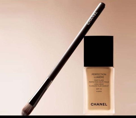 Chanel Perfection Lumiere