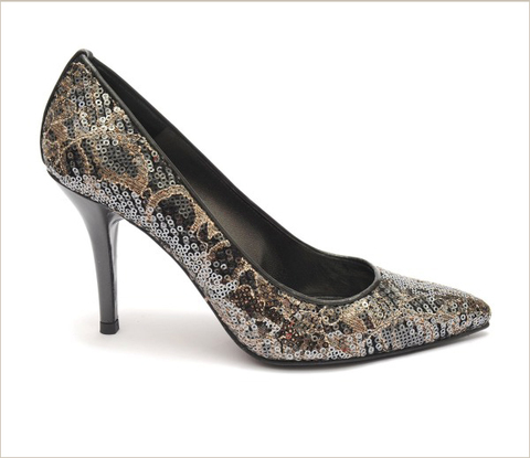 Stuart Weitzmann bei Stiefelkönig Boutique