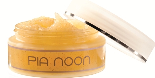 Pia Noon Bodypeeling Pia Noon Bodypeeling