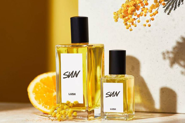 Sun - Ein Duft, der alle Sommer-Assoziationen verkörpert Sun - Ein Duft, der alle Sommer-Assoziationen verkörpert